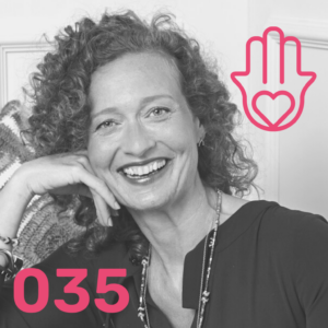 yogaworld-podcast-martina-hiltl-augenyoga-1-1536x1536