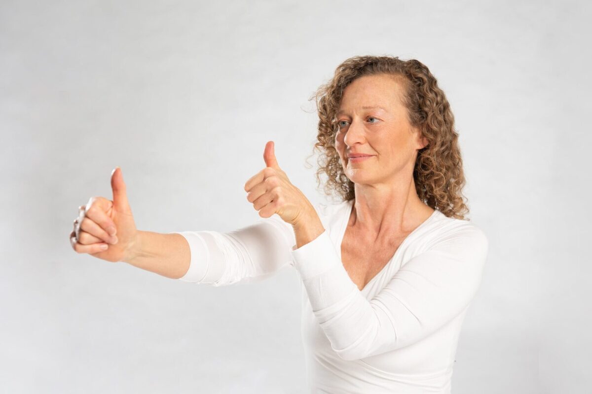 Excersice-5-e-augen-yoga-methode-nach-martina-hiltl